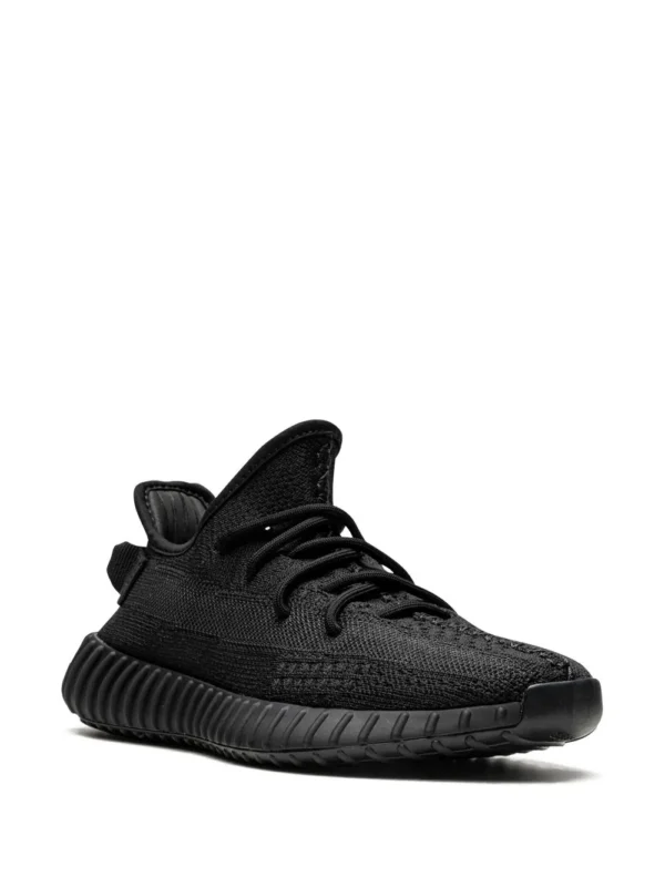 Yeezy Boost 350 V2 Onyx - Image 2