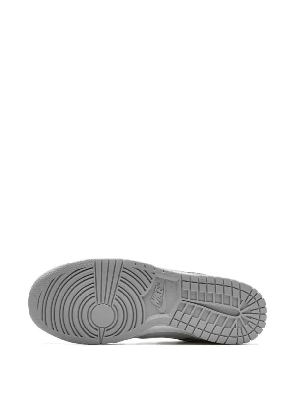 Nike Dunk Low grey - Image 4