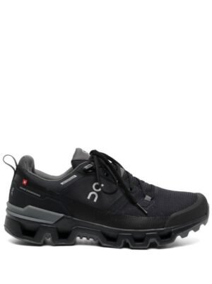 On Running Cloudwander Waterproof sneakers