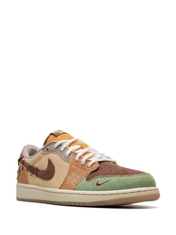 Air Jordan 1 Low OG Voodoo - Image 2