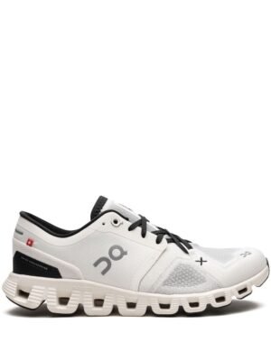 On cloud x3 White