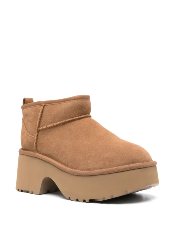 UGG Classic Women's Ultra Mini  Boots - Image 2