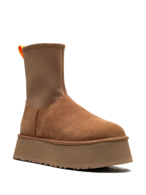 UGG CLASSIC DIPPER PLATFORM BOOT - Image 2