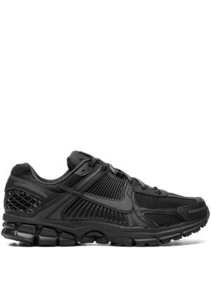 NIKE ZOOM VOMERO 5 TRIPLE BLACK