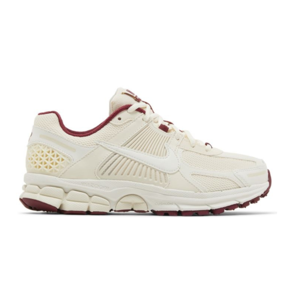 Air Zoom Vomero 5 ‘Valentine’s Day’