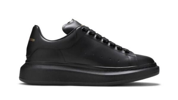 Alexander McQueen Oversized ‘All Black’