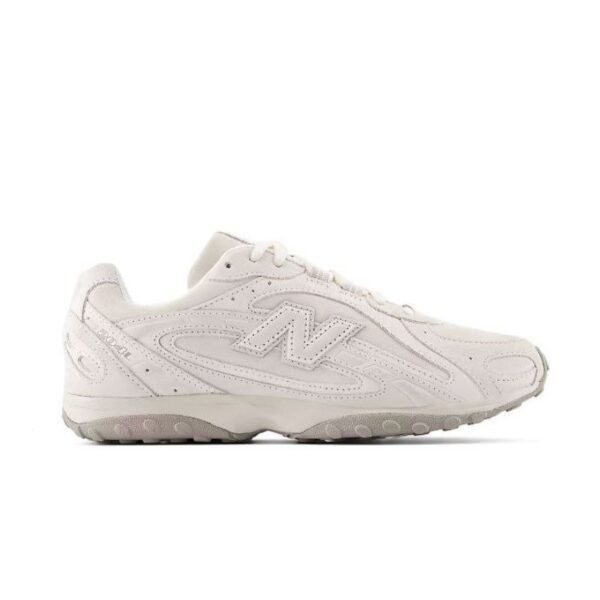 New Balance 204 L White