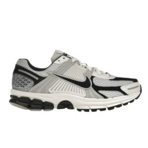 Nike Zoom Vomero 5 Photon Dust Black