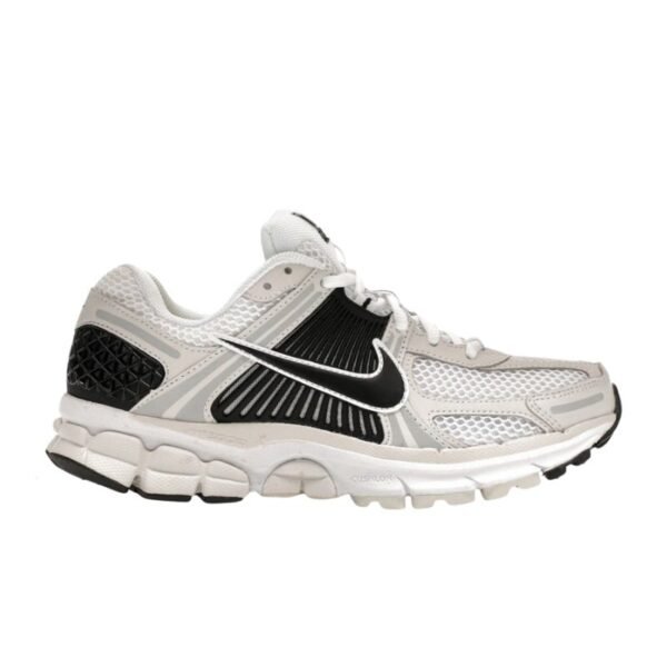 Nike Zoom Vomero 5 White Black